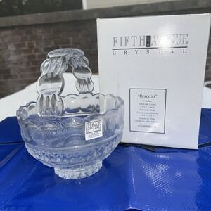 Fifth Avenue Crystal Bracelet 8‎ Inch Basket 24% Lead Crystal Poland 308988-GB